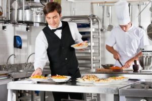 offerte di lavoro lavoro camerieri e cuochi