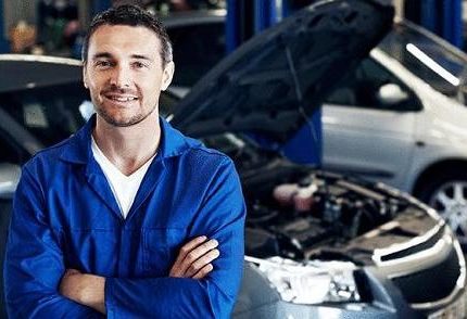 lavoro Operai settore automobilistico